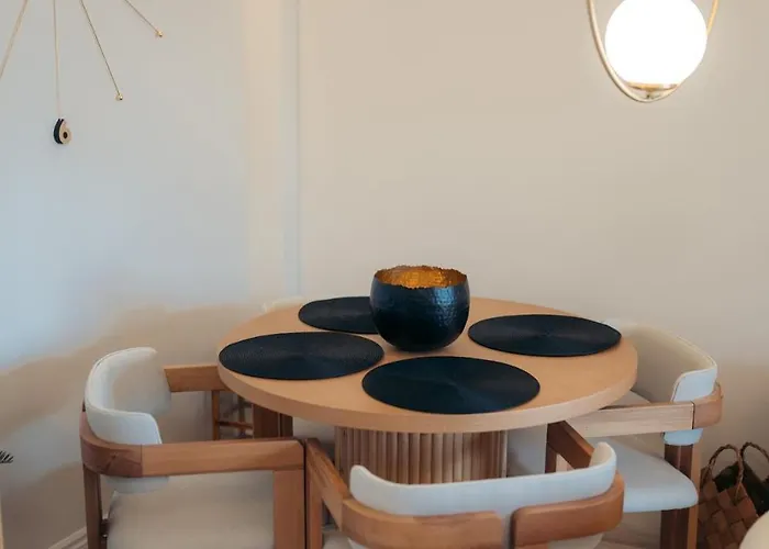 House Flamingo * Warna