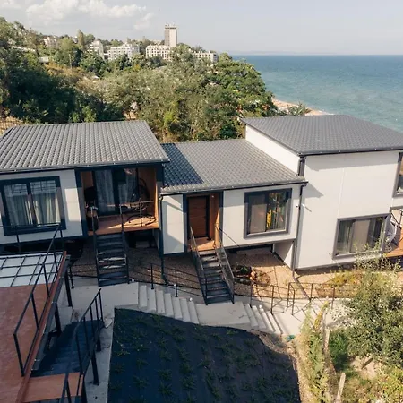 House Flamingo Daire Varna