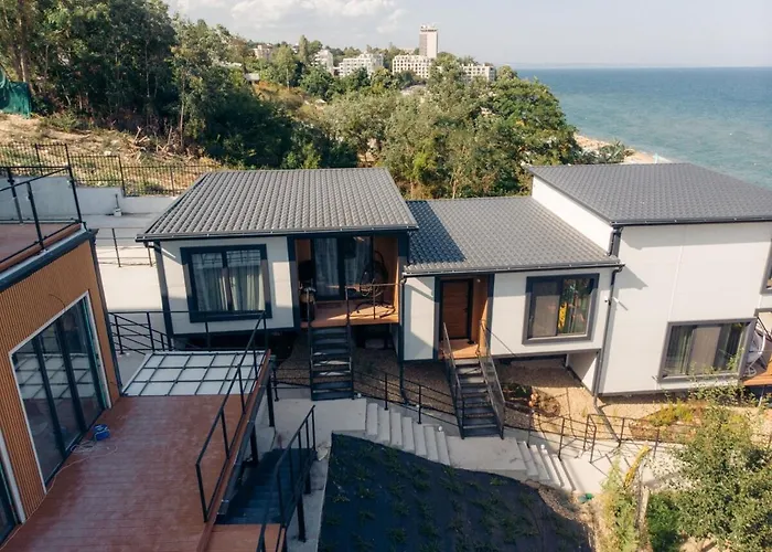 House Flamingo * Varna